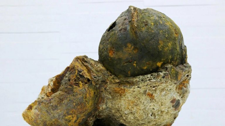 Helmets recovered off the coast of Benicarló were not Roman in origin, but formed part of a Late Medieval military cargo