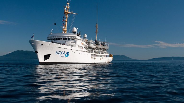 Deep-sea research vessel at sea