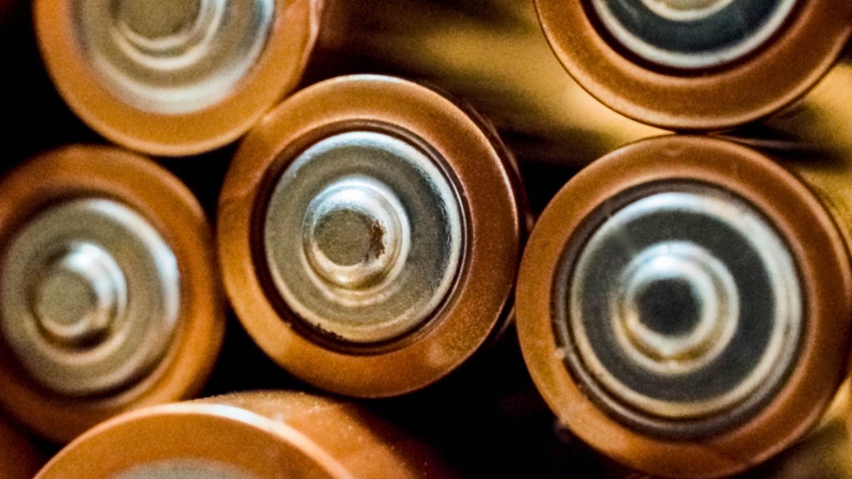 Lithium metal battery research