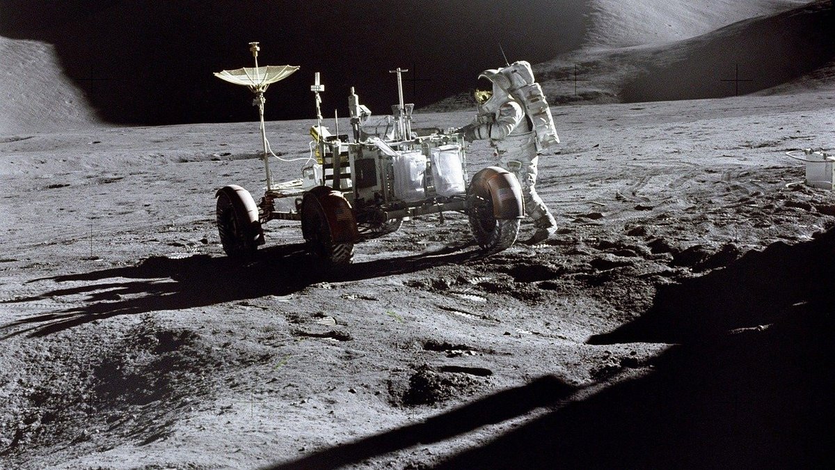 Lunar rover moon