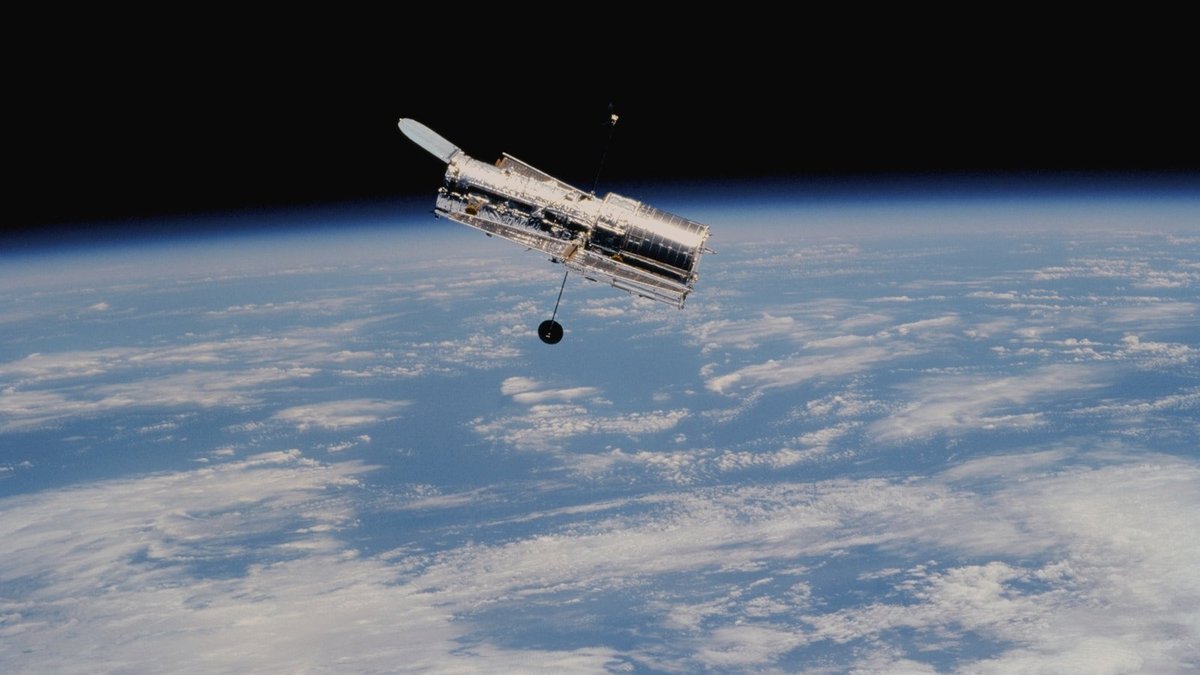 Orbital space telescope