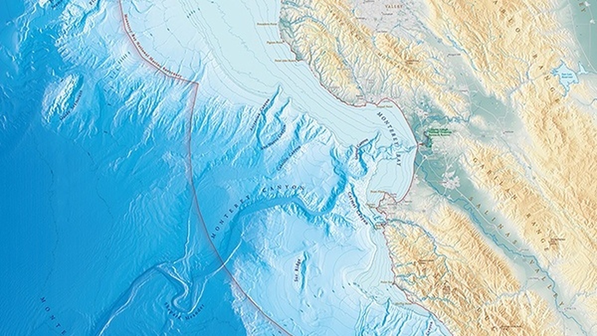 NOAA bathymetric map of Monterey Bay and its submarine canyon